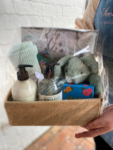New baby and parent gift pack